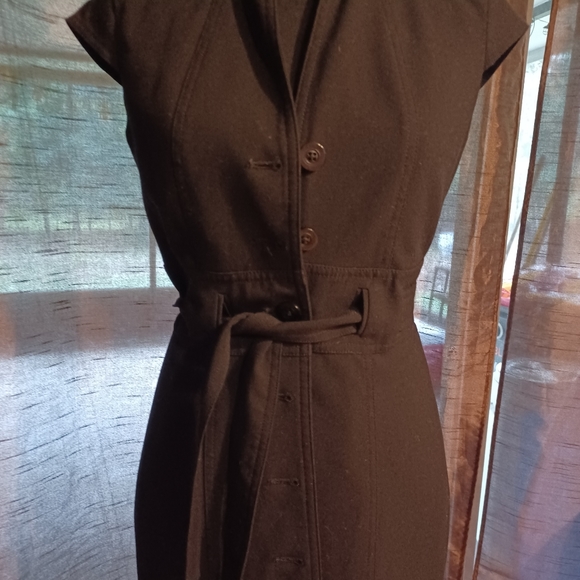 Dress - Picture 3 of 5